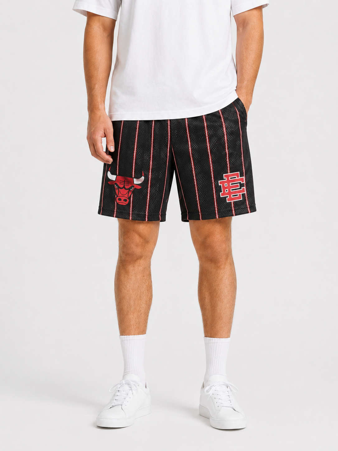 EE Mesh Short - Black Bulls Pinstripe (E06) - product photo