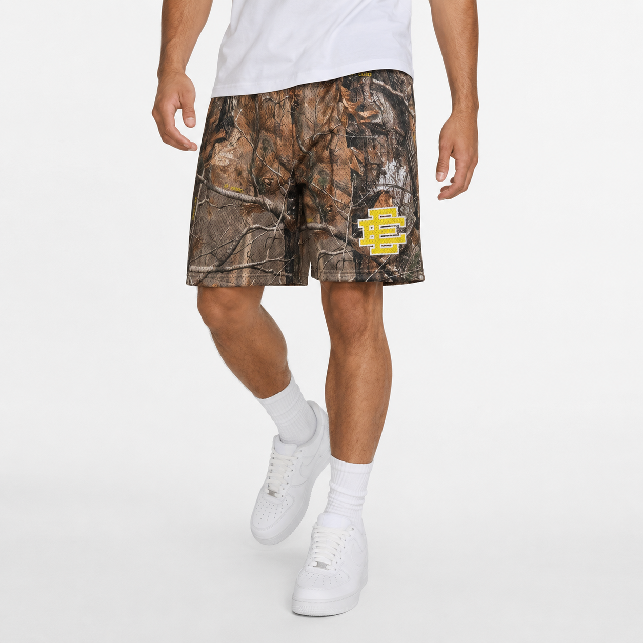 EE Mesh Short - Realtree Gold (EE11) - lifestyle view
