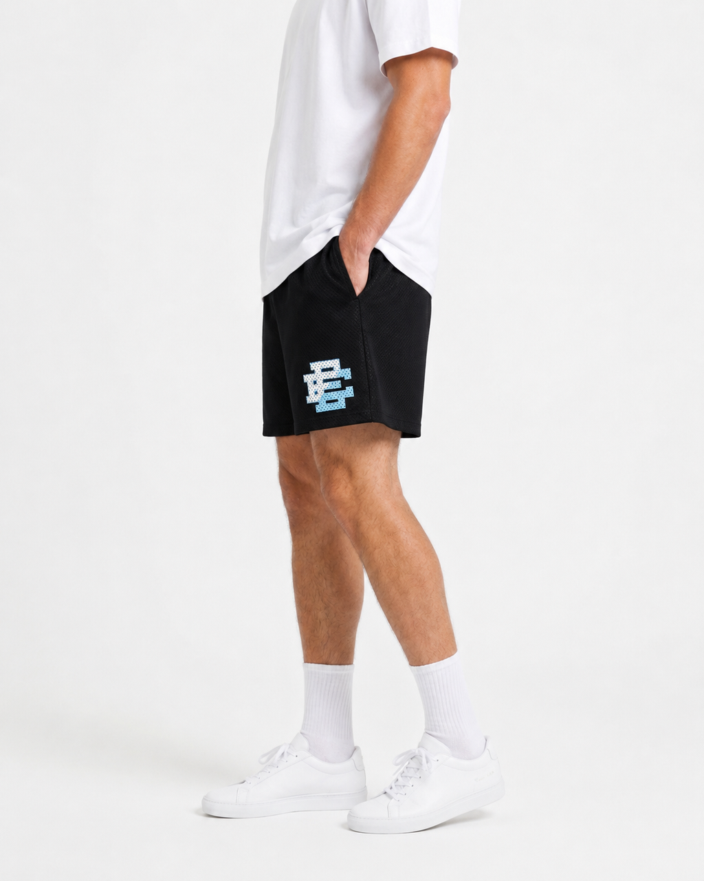 EE Mesh Short - Jet Black (E29) - product photo