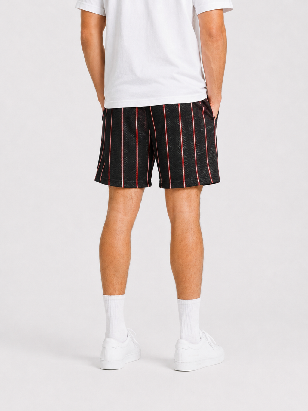 EE Mesh Short - Black Bulls Pinstripe (E06) - product photo