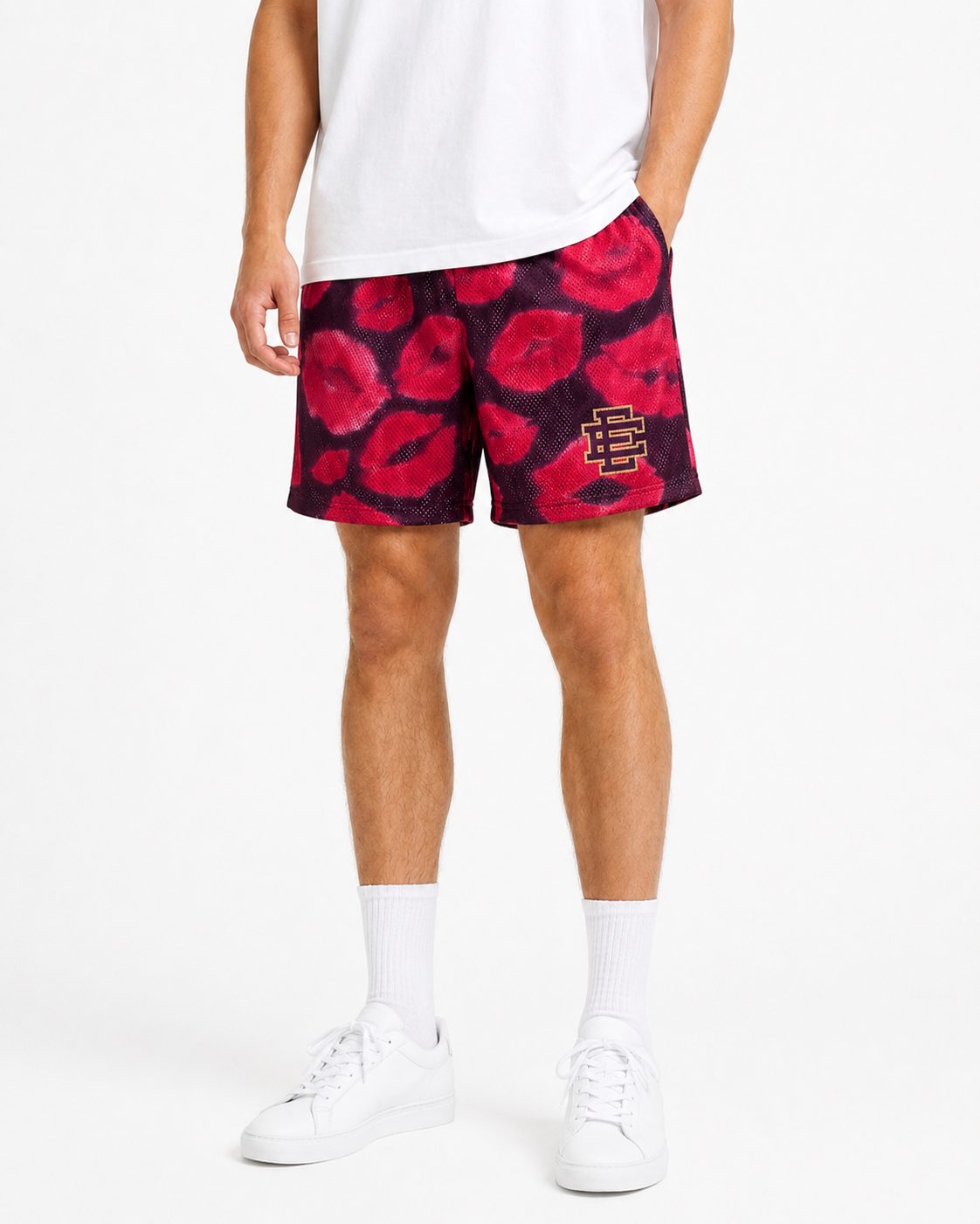 EE Mesh Short - Crimson Poppy (E32) - product photo